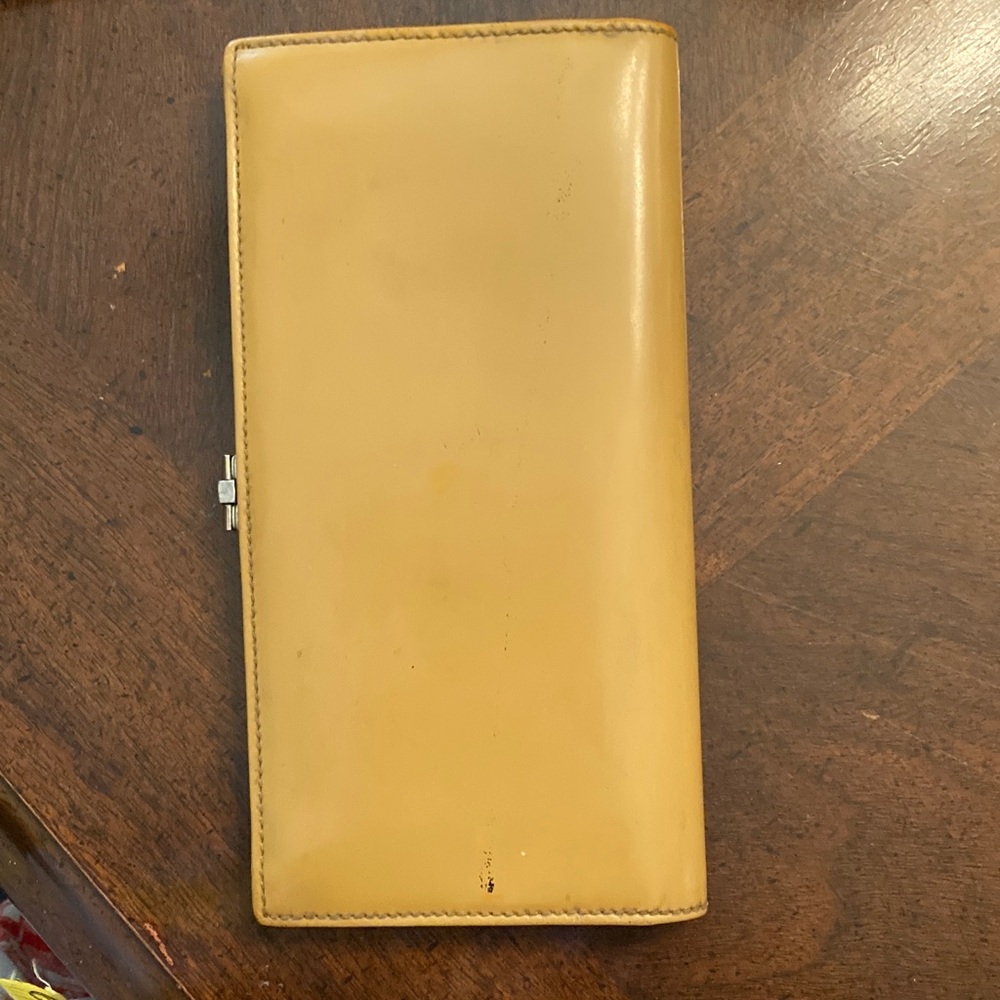 Gucci Vintage long wallet in camel leather with silver-tone "G-clasp" closure. - Picture 3 of 9